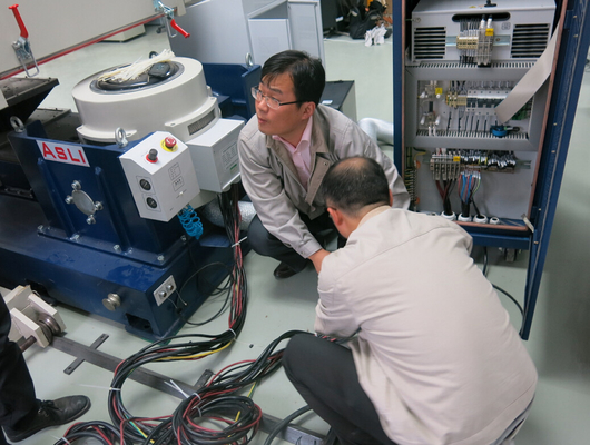 Vibration Shaker Testing Machine d'électrodynamique pour l'essai de choc et de vibration