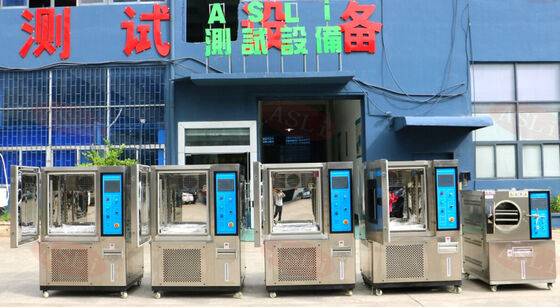 Test de stabilité de l'humidité climatique dans une chambre d'essai à micro-mini-température