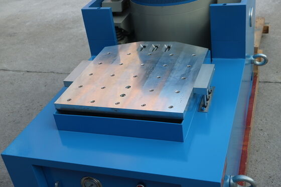Vibratrice électrodynamique de haute précision à vitesse maximale de 1,6 m/s et vibration verticale+horizontale pour les tests en laboratoire