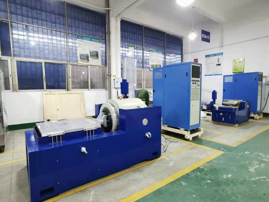 Machine d'essai de vibrations haute durabilité avec une force de 4000 kgf et un choc de 100G pour MIL STD 810 G 514.6