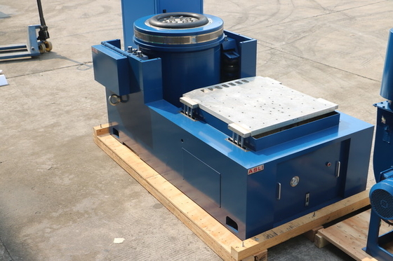 Le mil DST 810G a simulé l'équipement de test de machine/vibration d'essai de vibration de transport
