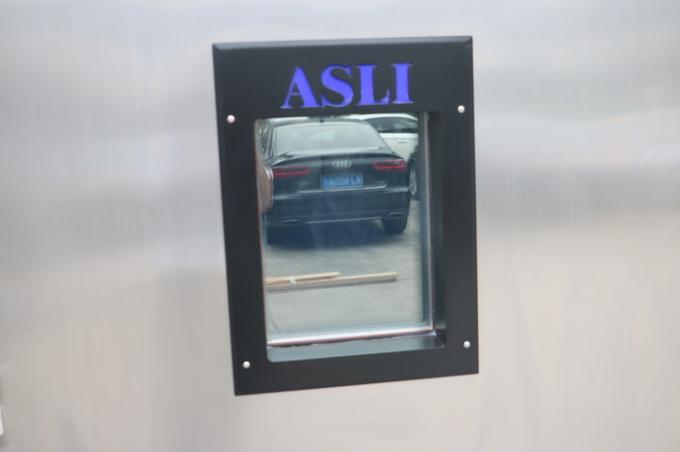 Promenade dans la chambre environnementale d'essai d'humidité de la température 7